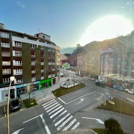 Santa Cristina De Lena 公寓 波拉·德莱纳