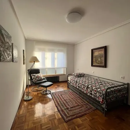 Santa Cristina De Lena 公寓